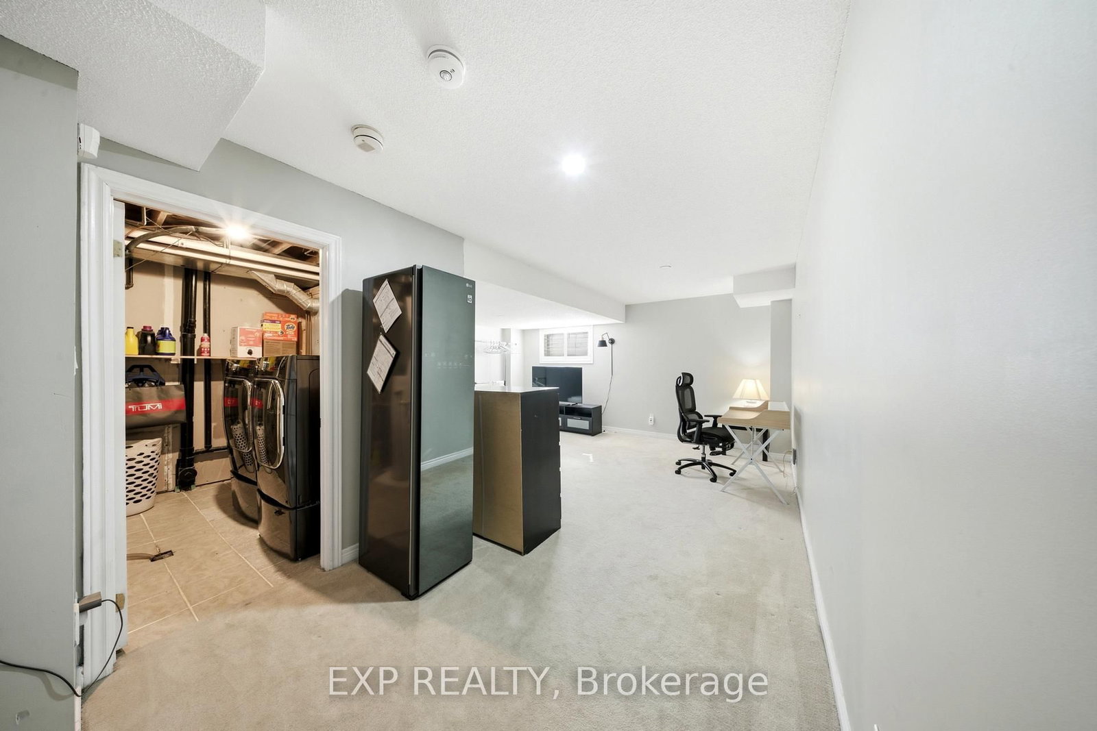 6 Purple Finch Court • Brampton, ON photo 13