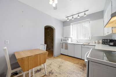 1290 Strathy Mississauga,ON L5E 2K8 — Photo 13