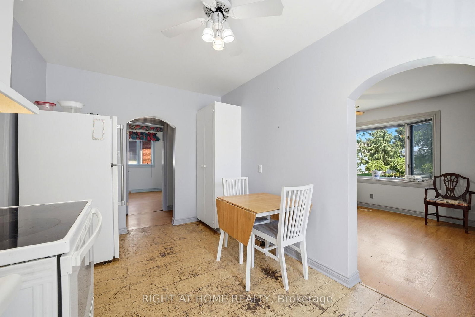 1290 Strathy Mississauga,ON L5E 2K8 — Photo 16