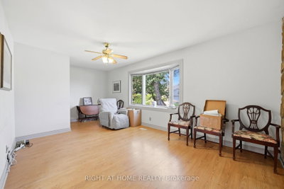 1290 Strathy Mississauga,ON L5E 2K8 — Photo 17