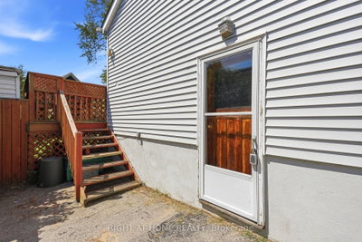 1290 Strathy Mississauga,ON L5E 2K8 — Photo 33