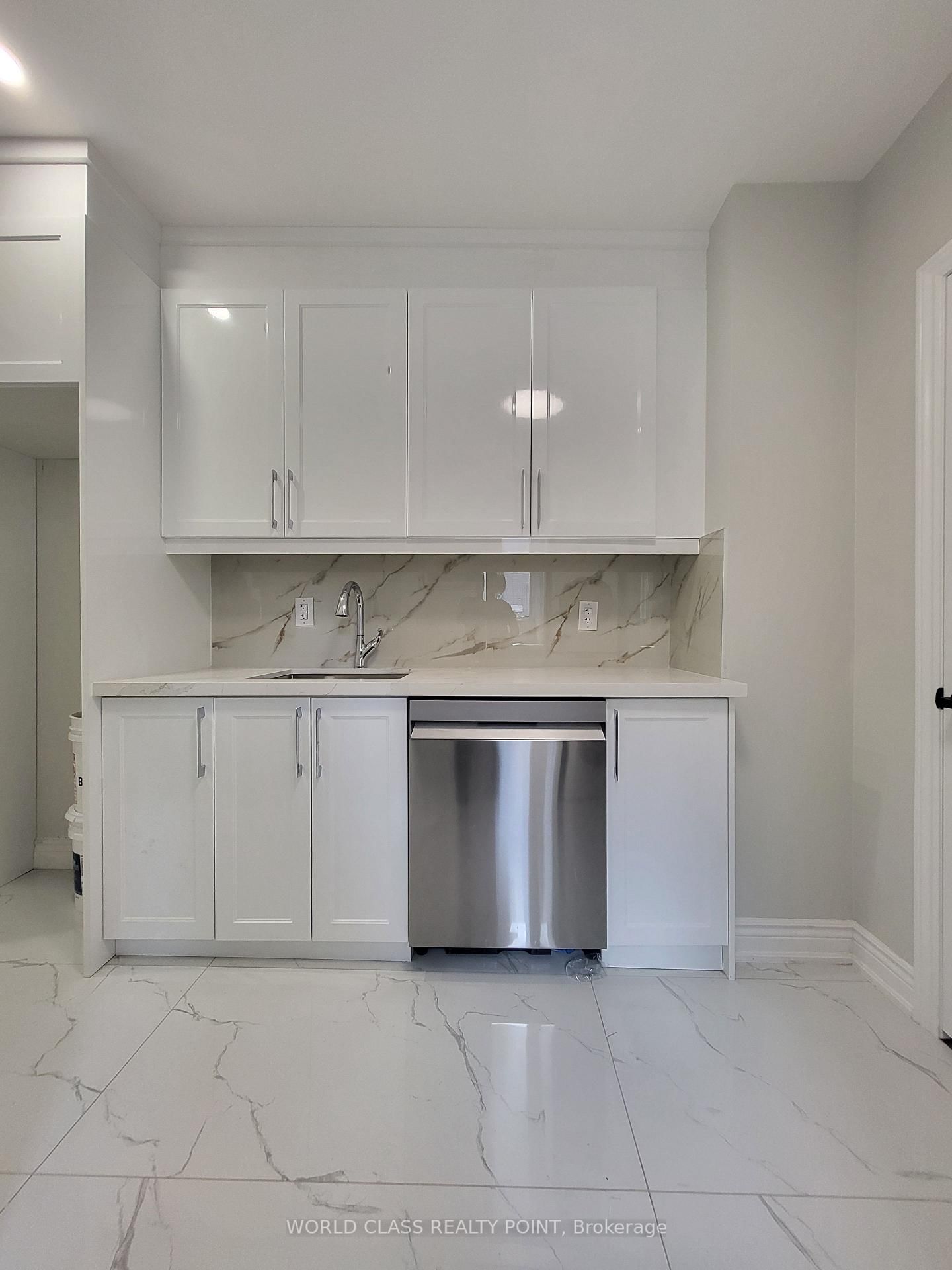 2 - 49 Vine Avenue, Toronto 5