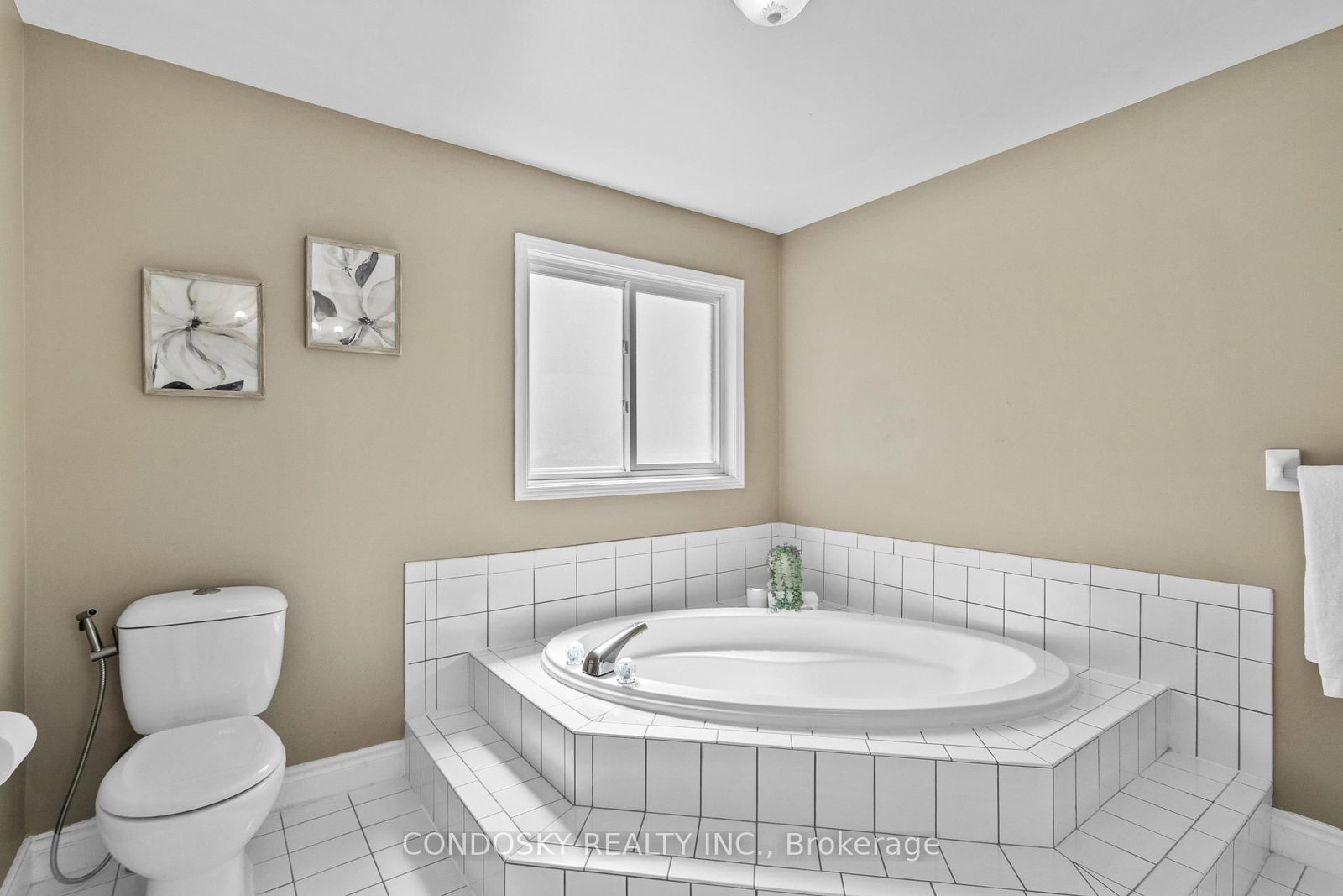 6182 Duford Drive • Mississauga, ON photo 24