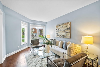 6182 Duford Drive • Mississauga, ON photo 4