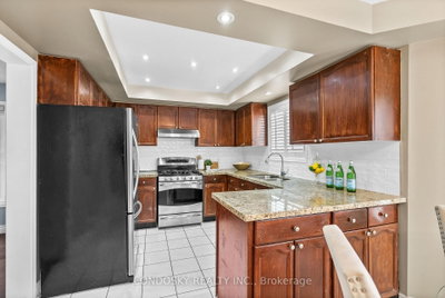6182 Duford Drive • Mississauga, ON photo 8