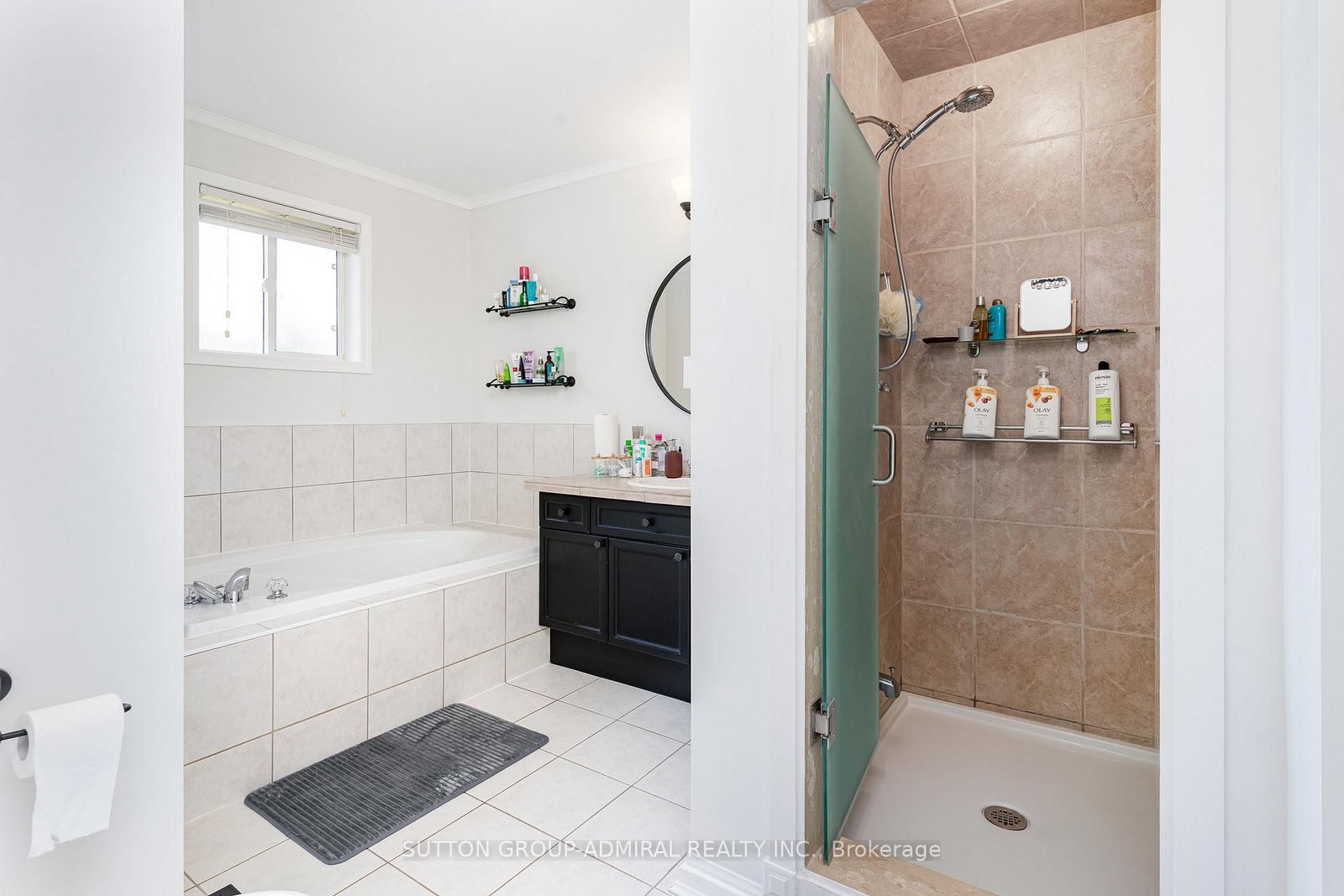 2225 Amberglen Court • Oakville, ON photo 27