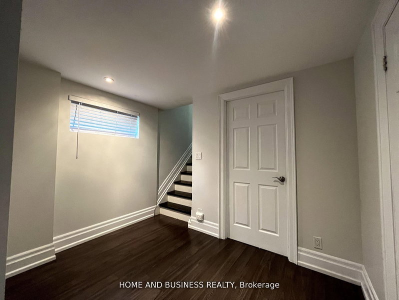 376 Ashbury Oakville,ON L6K 2M7 — Photo 12