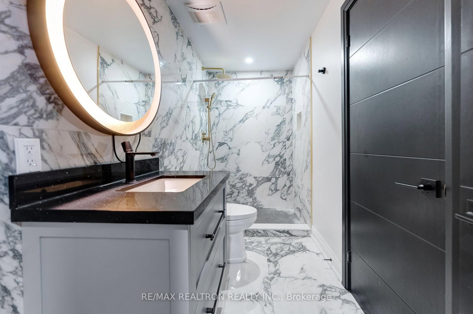 32 Bradfield Avenue W • Toronto, ON photo 43
