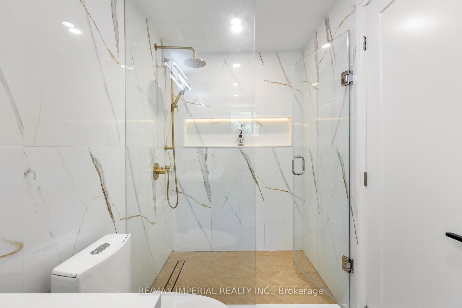 311 Youngstown Avenue • Mississauga, ON photo 31