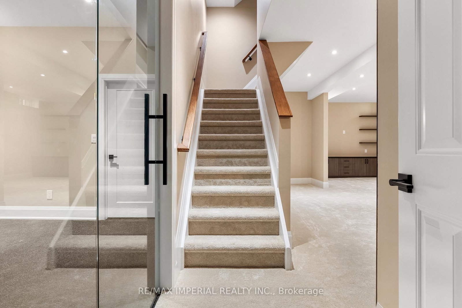 311 Youngstown Avenue • Mississauga, ON photo 39