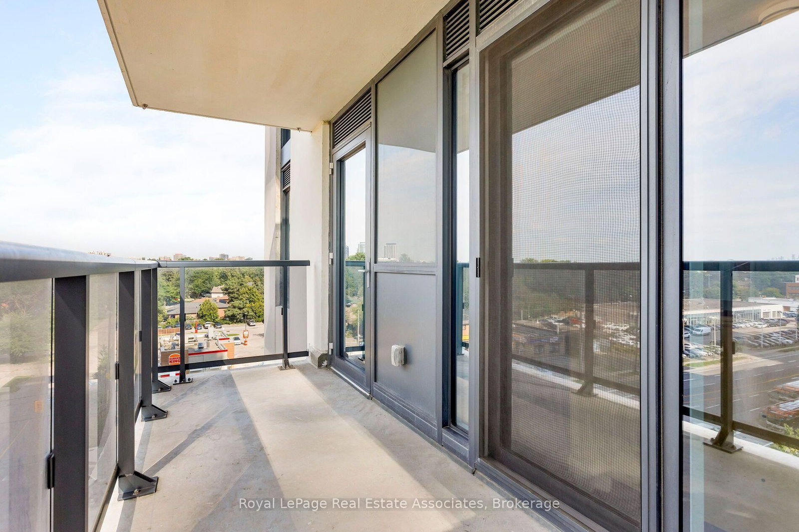 30 Samuel Wood Way • #602 • Toronto, ON photo 11