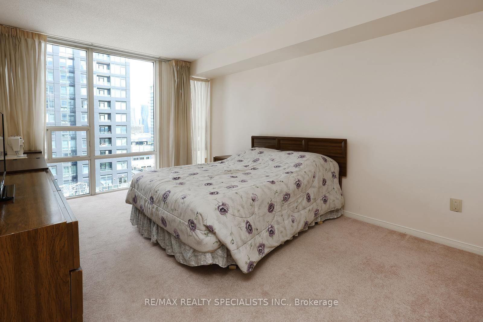 330 Rathburn Road W • #1507 • Mississauga, ON photo 16