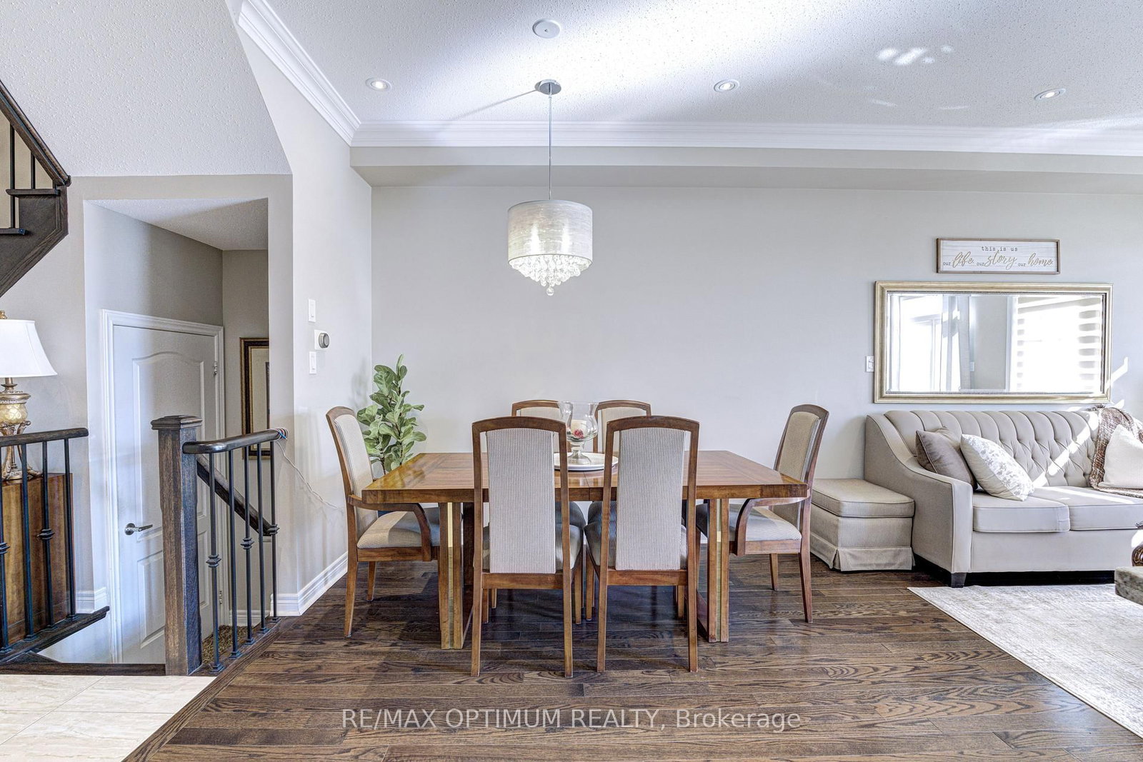 162 Sky Harbour Drive • Brampton, ON photo 6