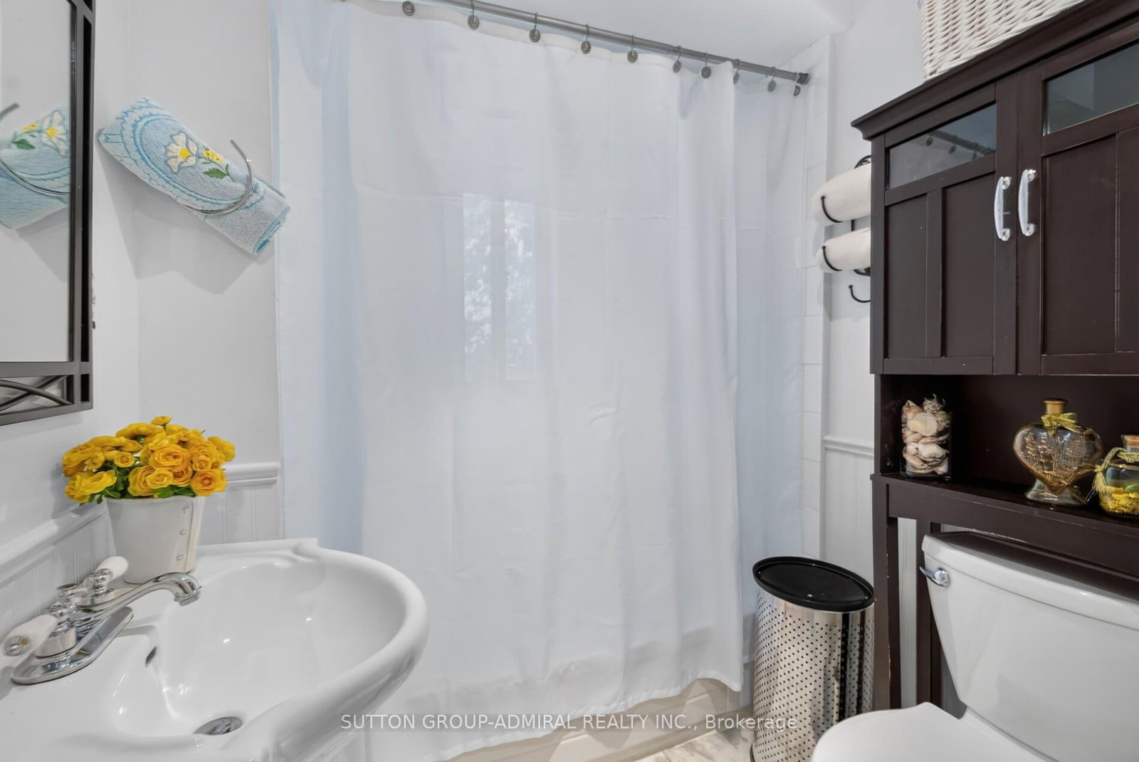 320 Weston Road • Toronto, ON photo 15
