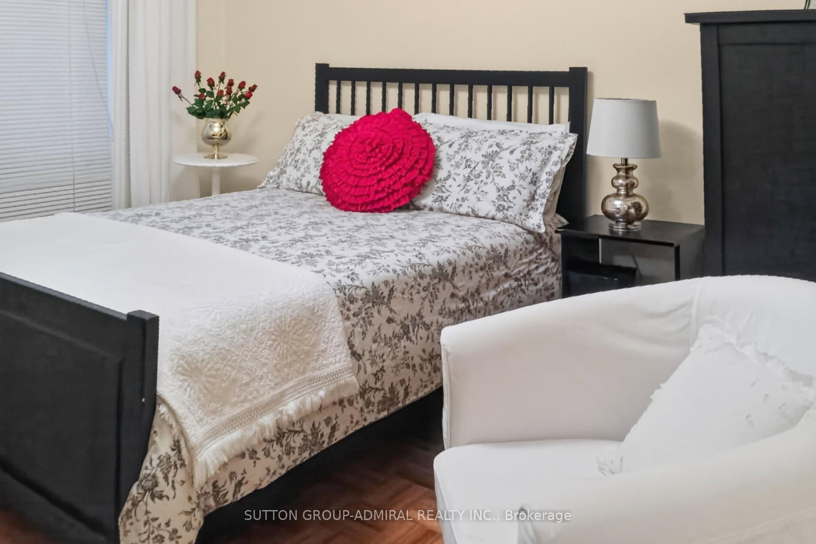 320 Weston Road • Toronto, ON photo 17