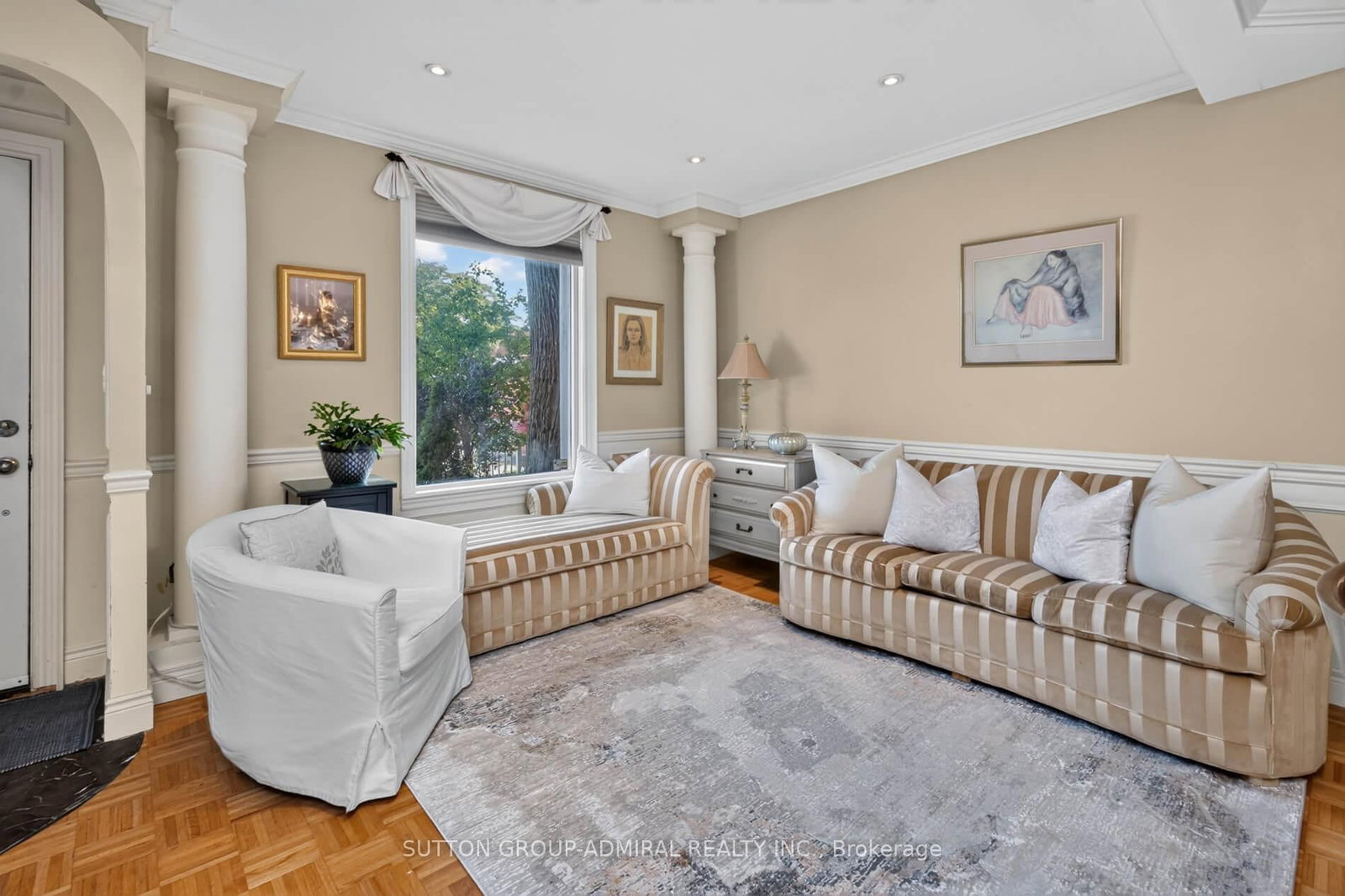 320 Weston Road • Toronto, ON photo 5
