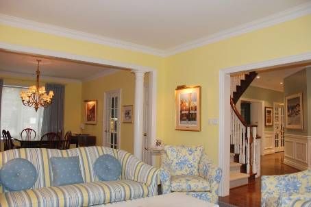 7 Romney Rd, Toronto, M9A4E9 | Image 3