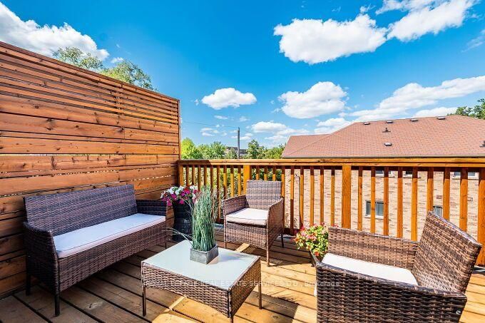454 St Johns Road • Toronto, ON photo 28