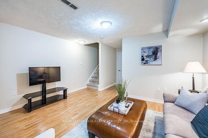 454 St Johns Road • Toronto, ON photo 31