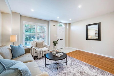 454 St Johns Road • Toronto, ON photo 5