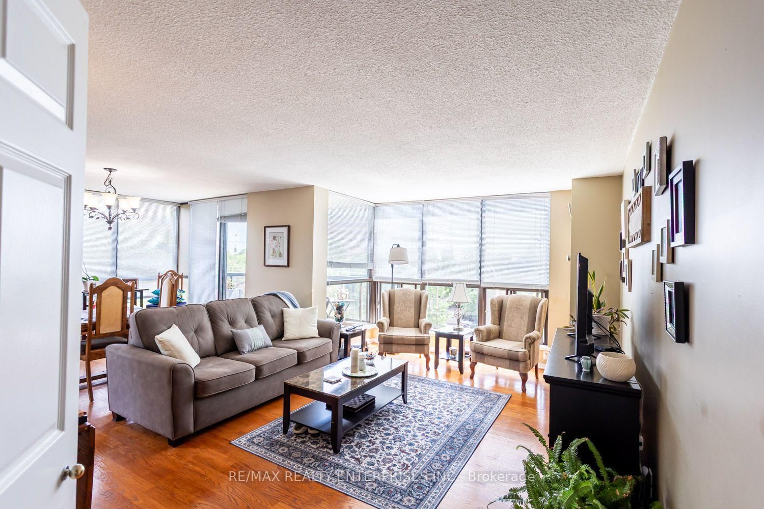 1111 Bough Beeches Boulevard • #501 • Mississauga, ON photo 16