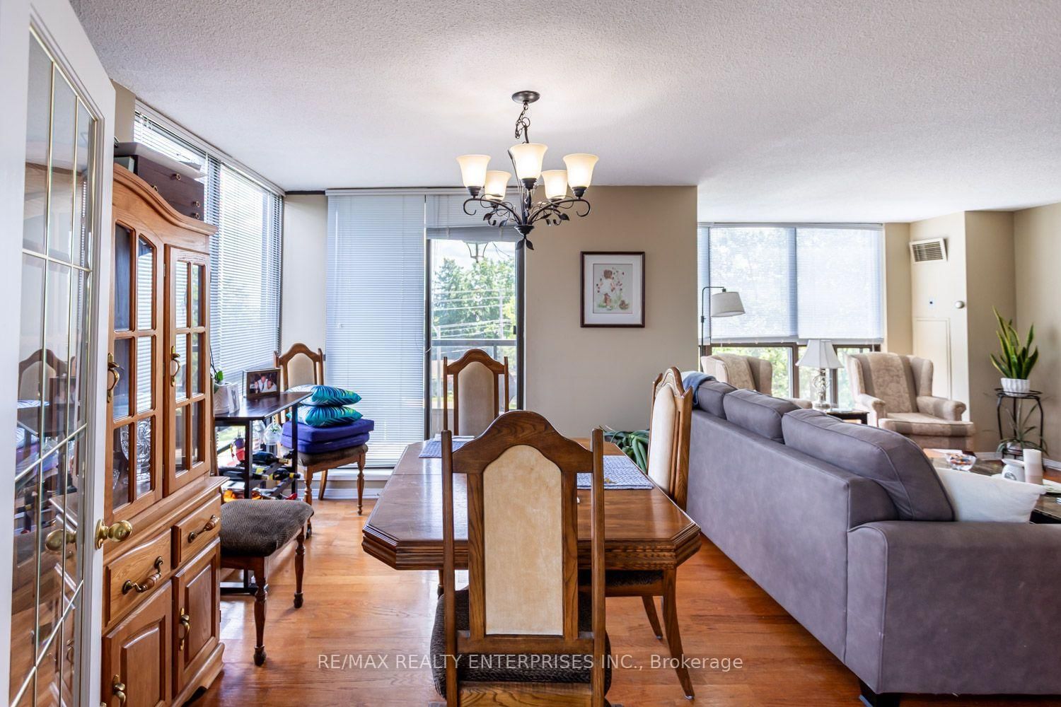 1111 Bough Beeches Boulevard • #501 • Mississauga, ON photo 23