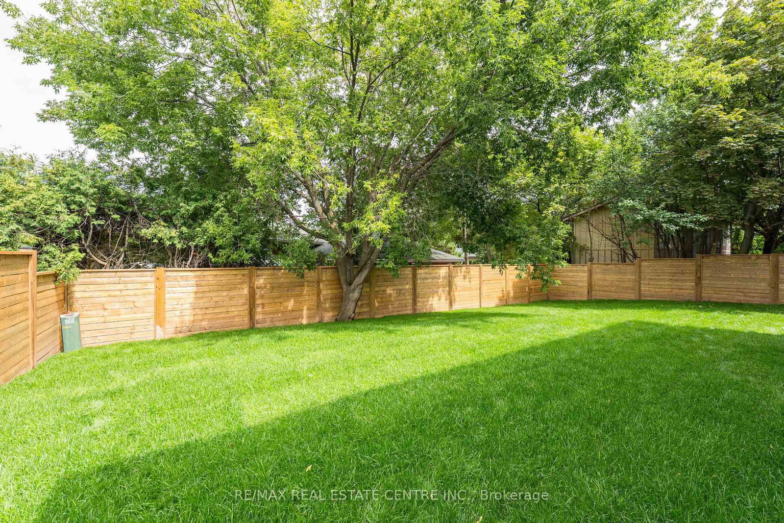 491 Fourth Line • Oakville, ON photo 50