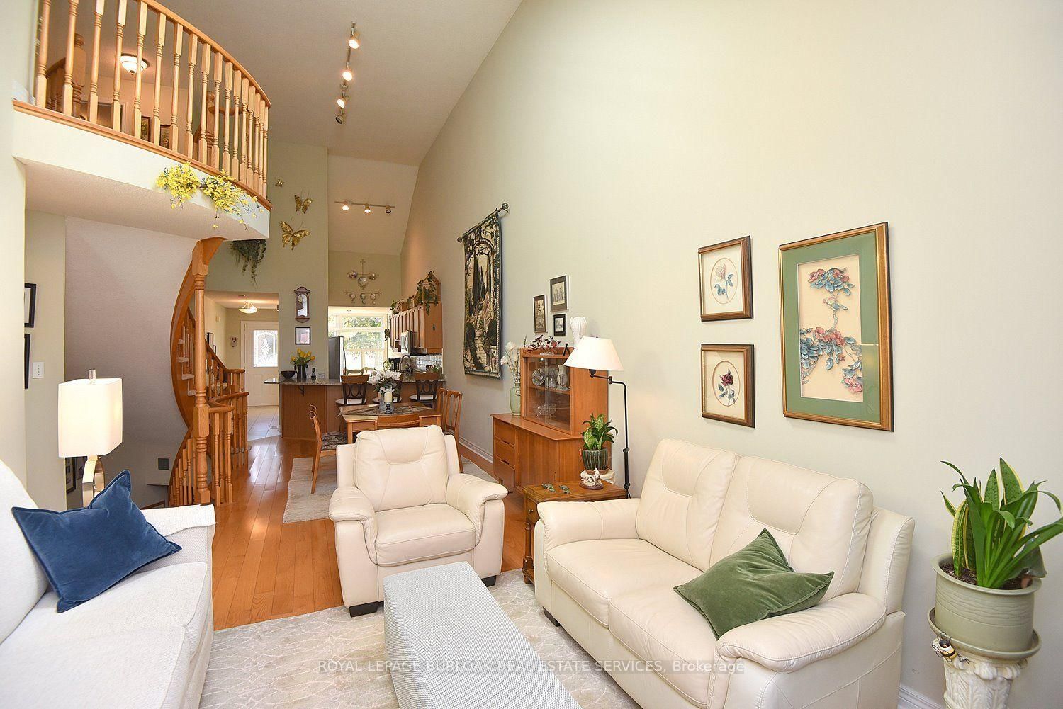 476 Walkers Line • #13 • Burlington, ON photo 11
