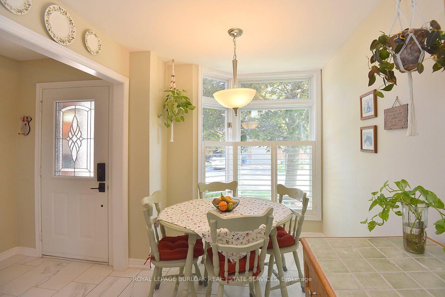 476 Walkers Line • #13 • Burlington, ON photo 20