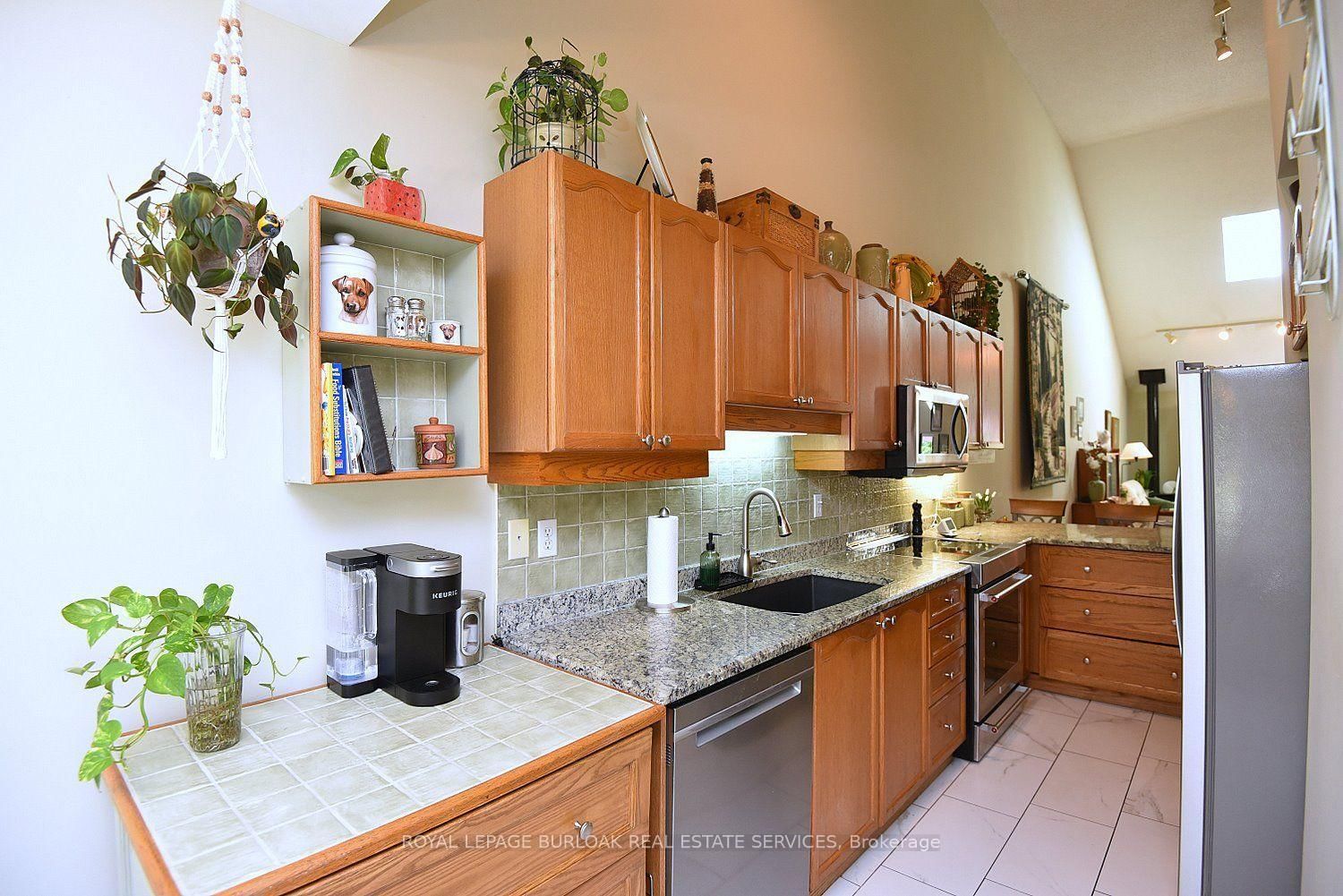 476 Walkers Line • #13 • Burlington, ON photo 24