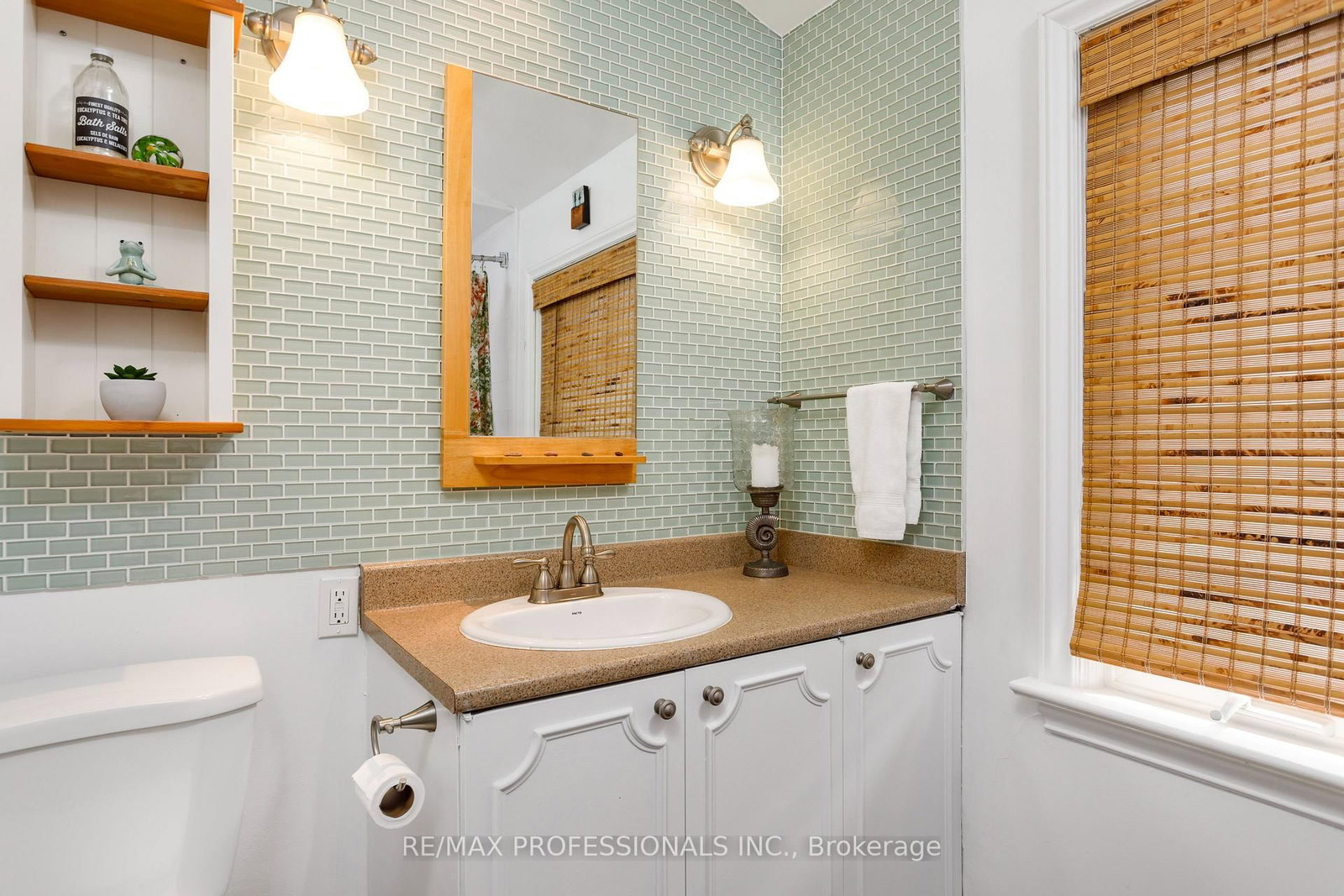 1364 Islington Avenue • Toronto, ON photo 24