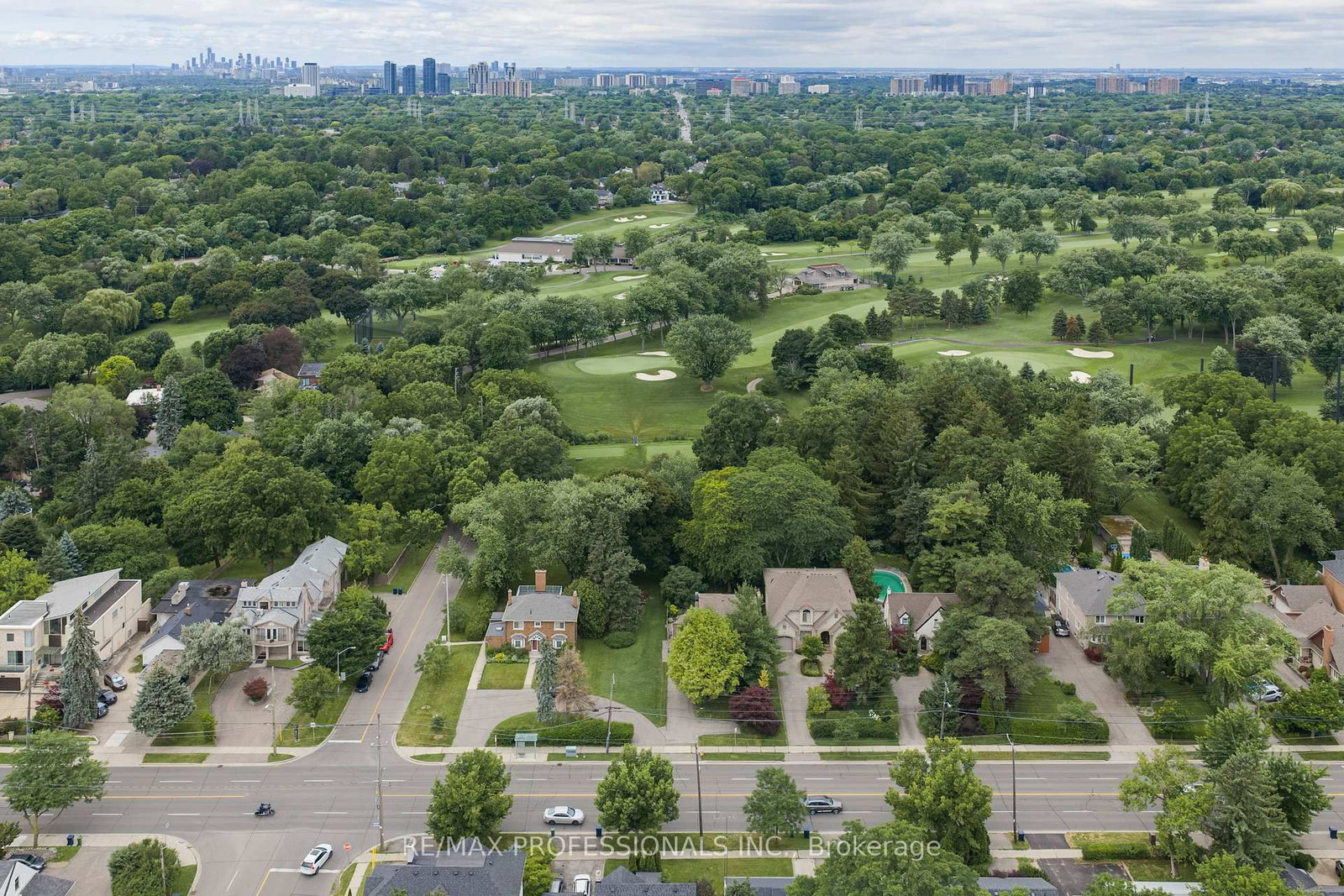1364 Islington Avenue • Toronto, ON photo 6