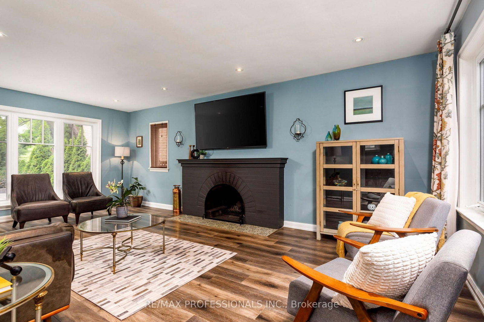 1364 Islington Avenue • Toronto, ON photo 9