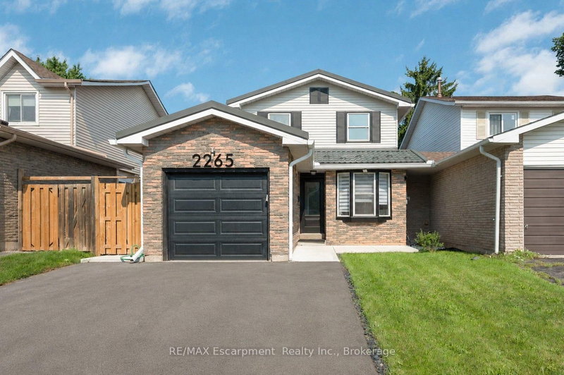 2265 Middlesmoor Crescent