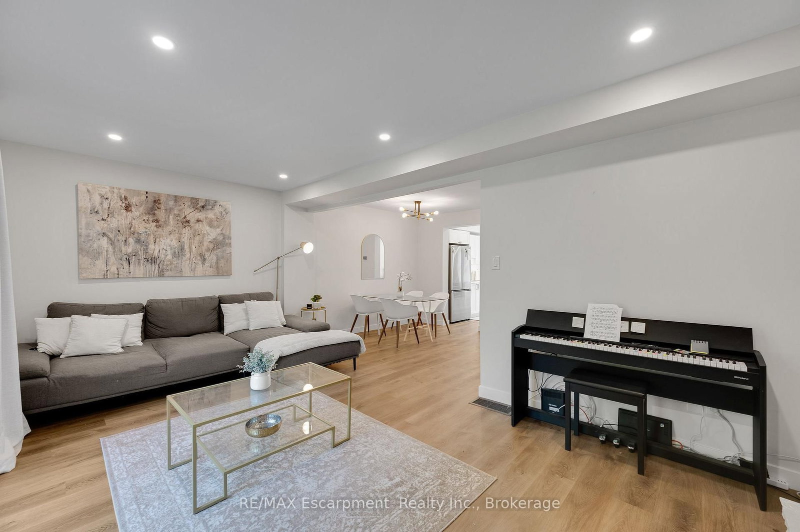 2265 Middlesmoor Crescent • Burlington, ON photo 18