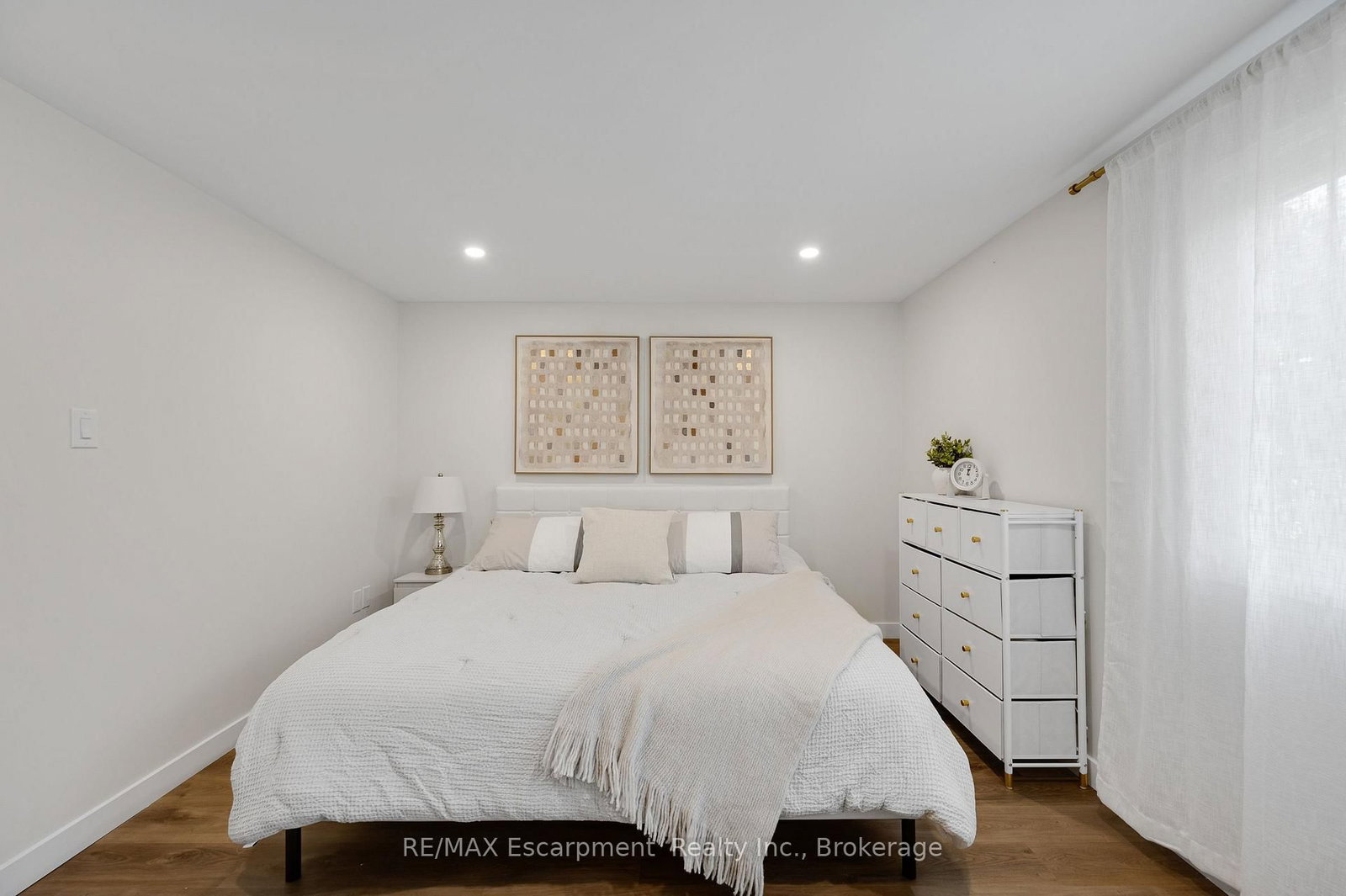 2265 Middlesmoor Crescent • Burlington, ON photo 20
