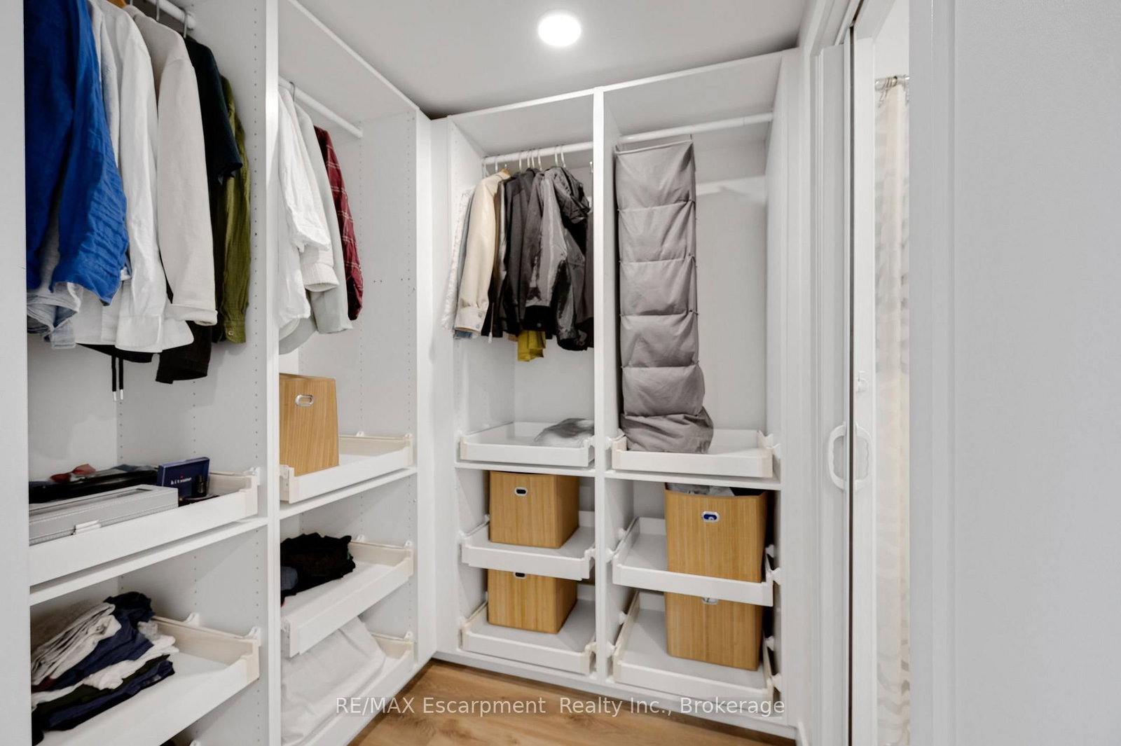 2265 Middlesmoor Crescent • Burlington, ON photo 22