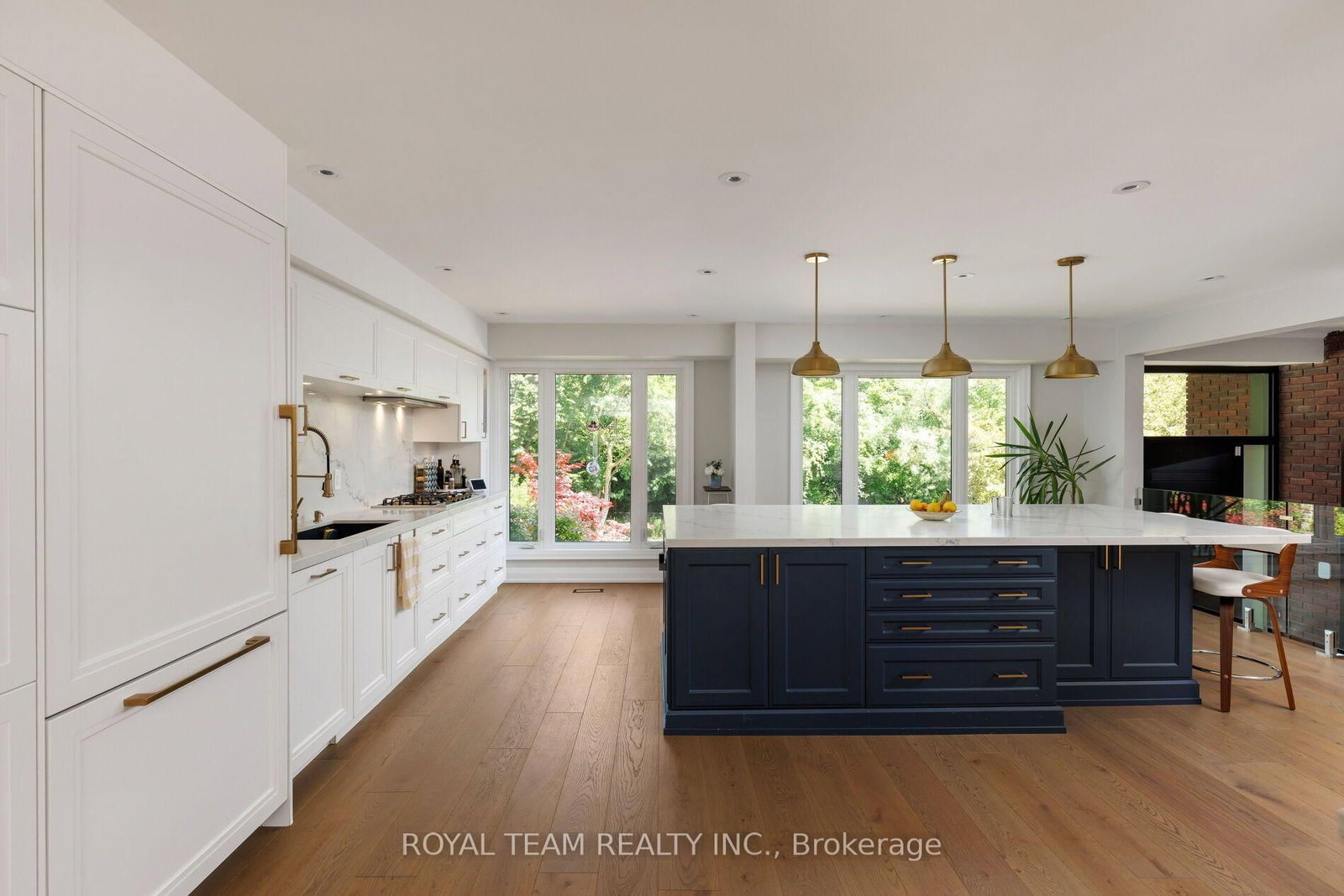 25 Bearwood Drive • Toronto, ON photo 15
