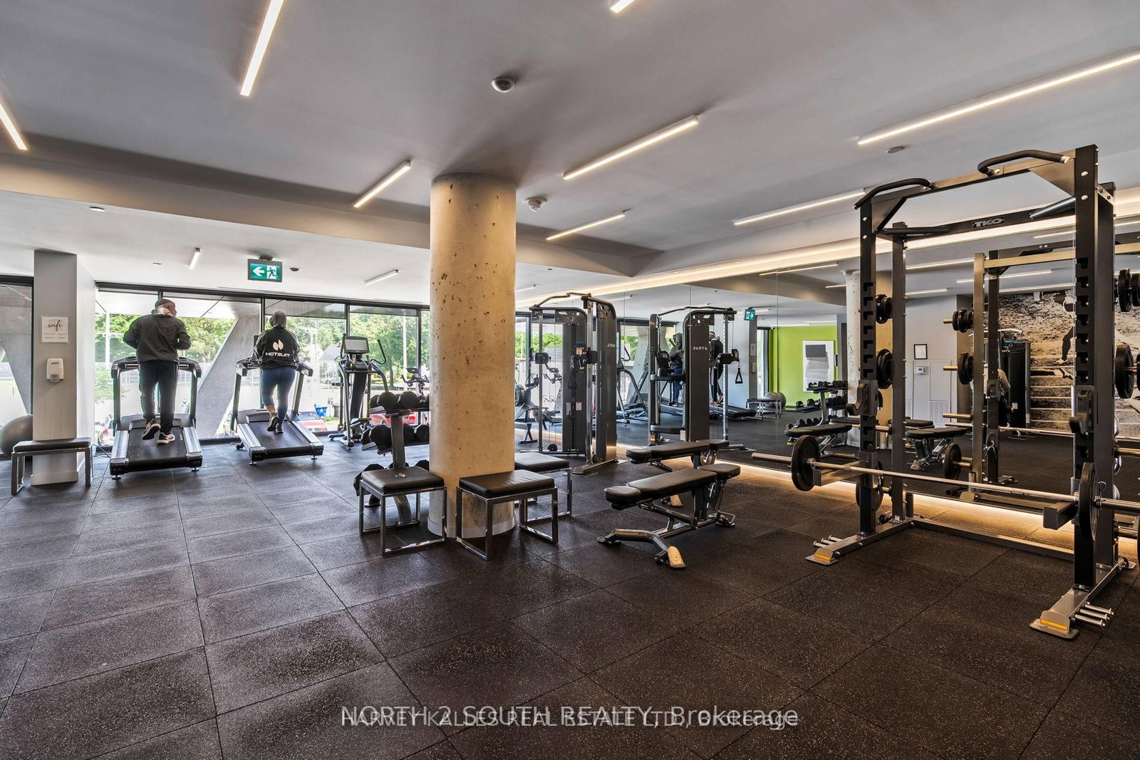 7 Smith Crescent • #717 • Toronto, ON photo 32