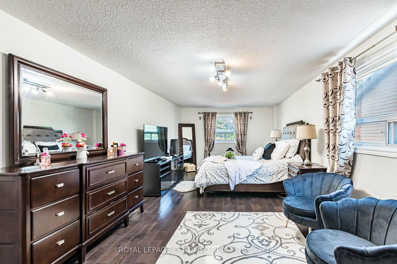 251 ELGIN Drive • Brampton, ON photo 21