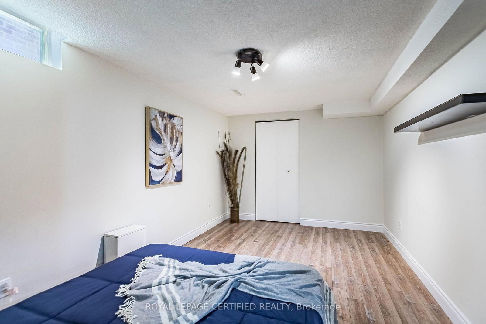 251 ELGIN Drive • Brampton, ON photo 39