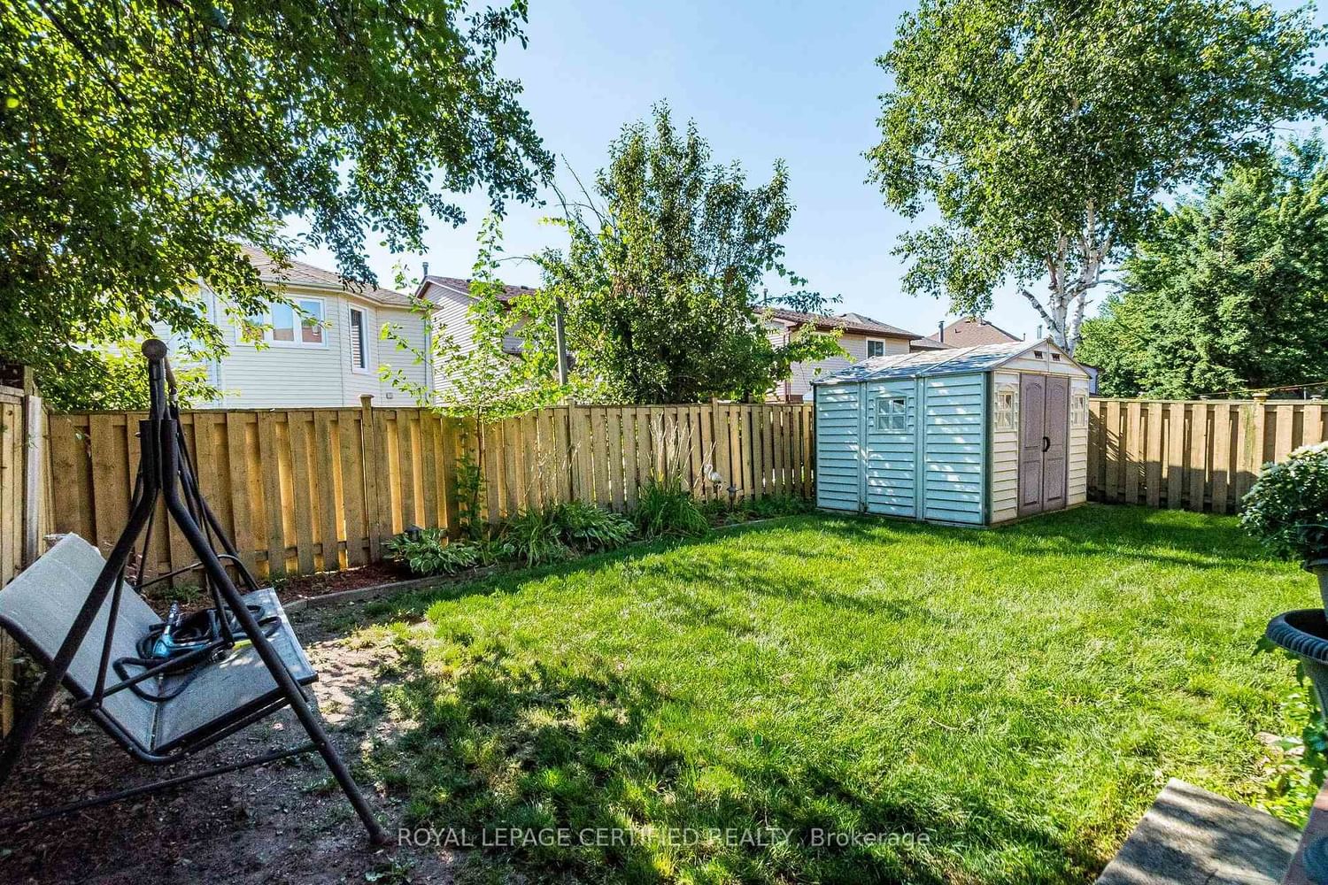 251 ELGIN Drive • Brampton, ON photo 46