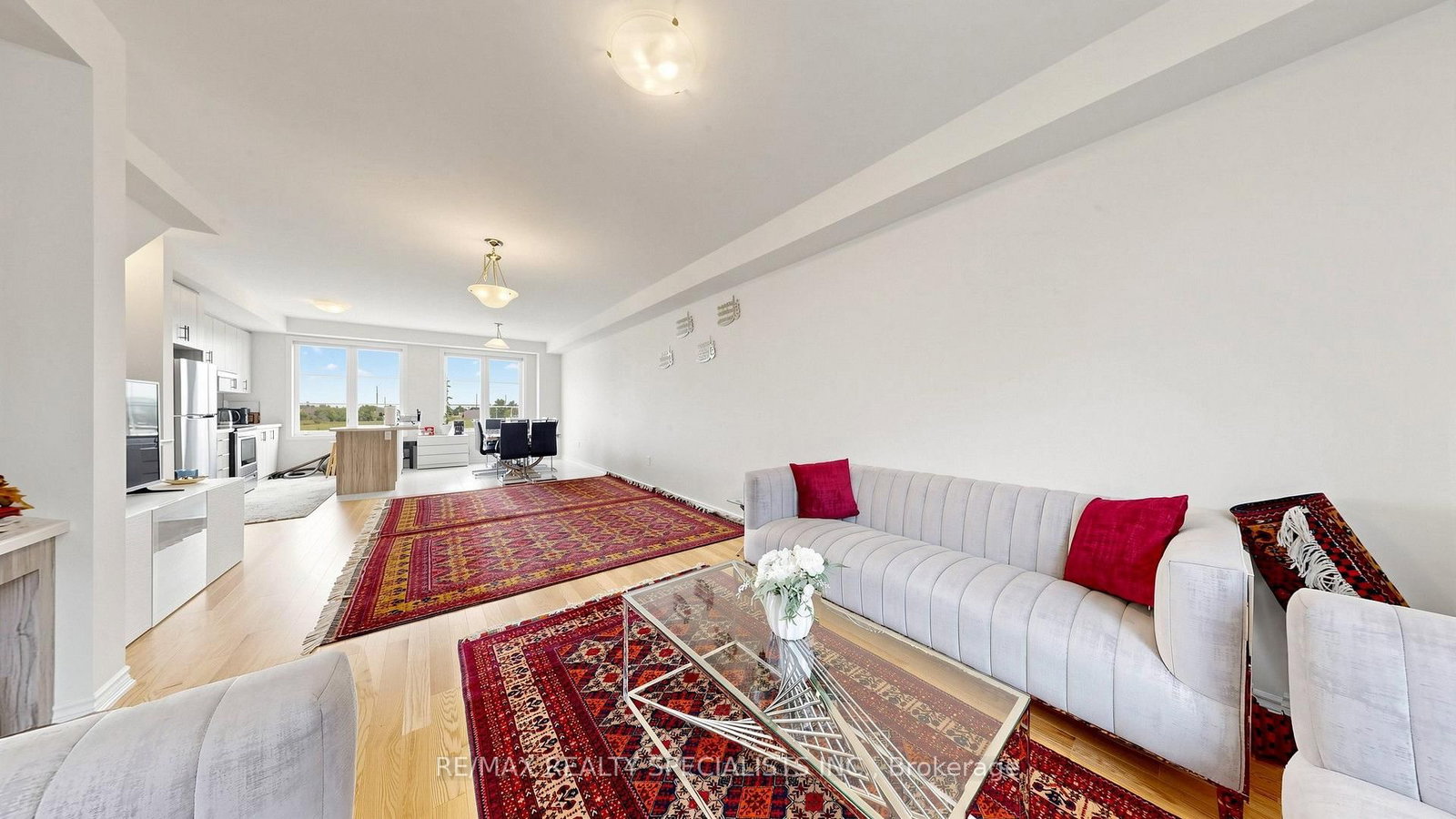 14 BRETLON Street • Brampton, ON photo 13