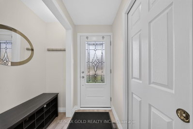92 Cathcart Crescent • Brampton, ON photo 4