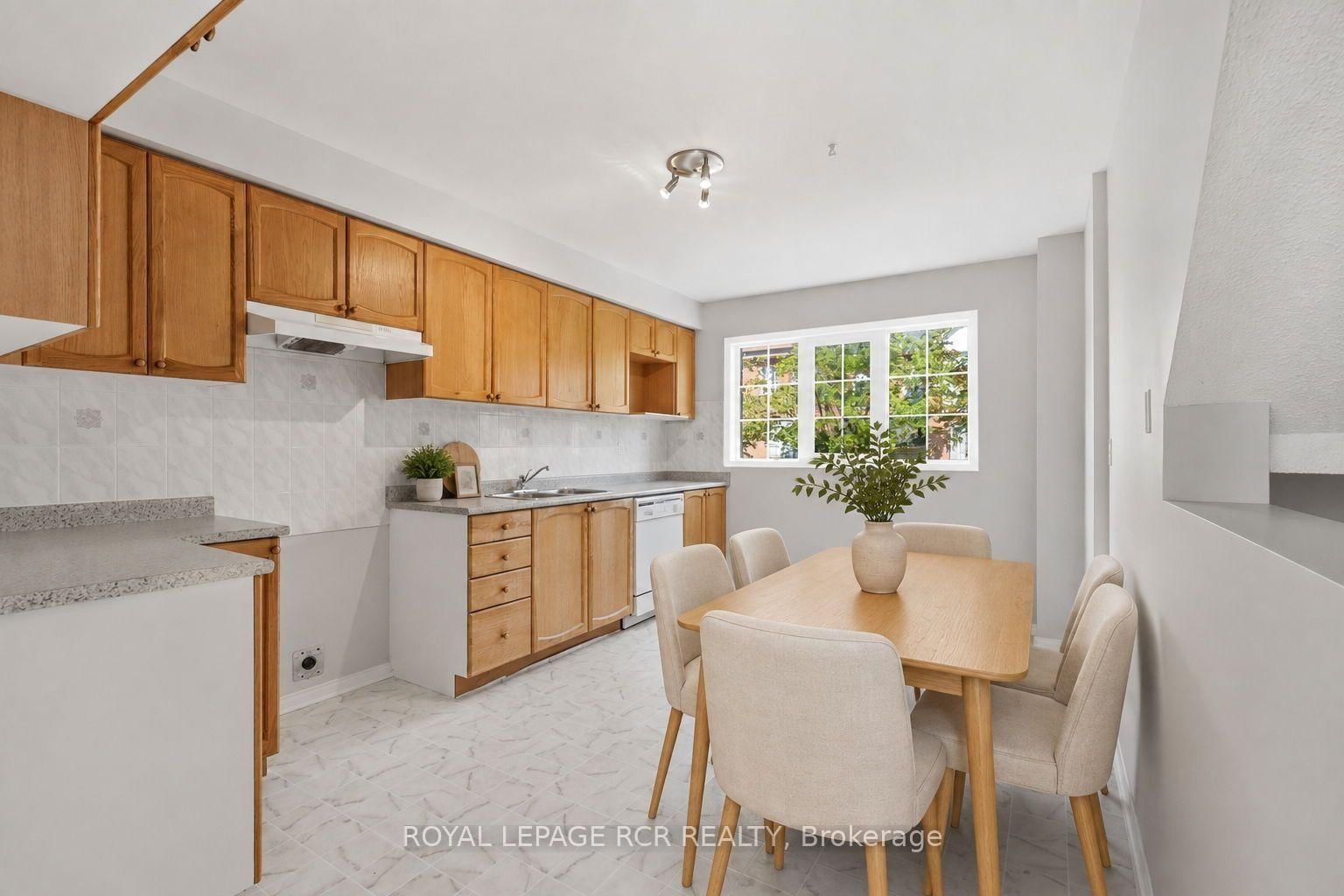 65 Brickyard Way • #66 • Brampton, ON photo 5