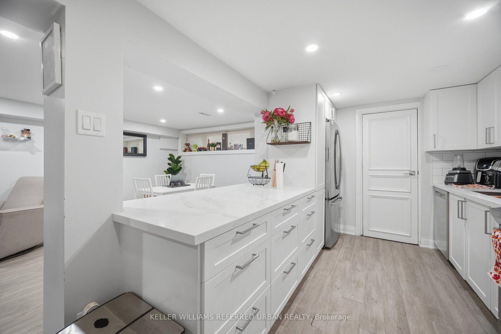4 Cameo Crescent • Toronto, ON photo 39