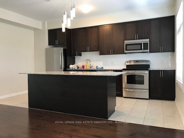 7 - 165 Hampshire Way 4