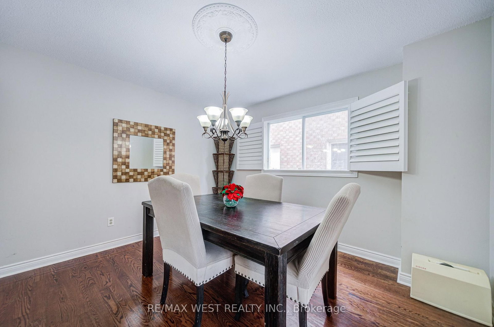 8 Ballycastle Crescent • Brampton, ON photo 13