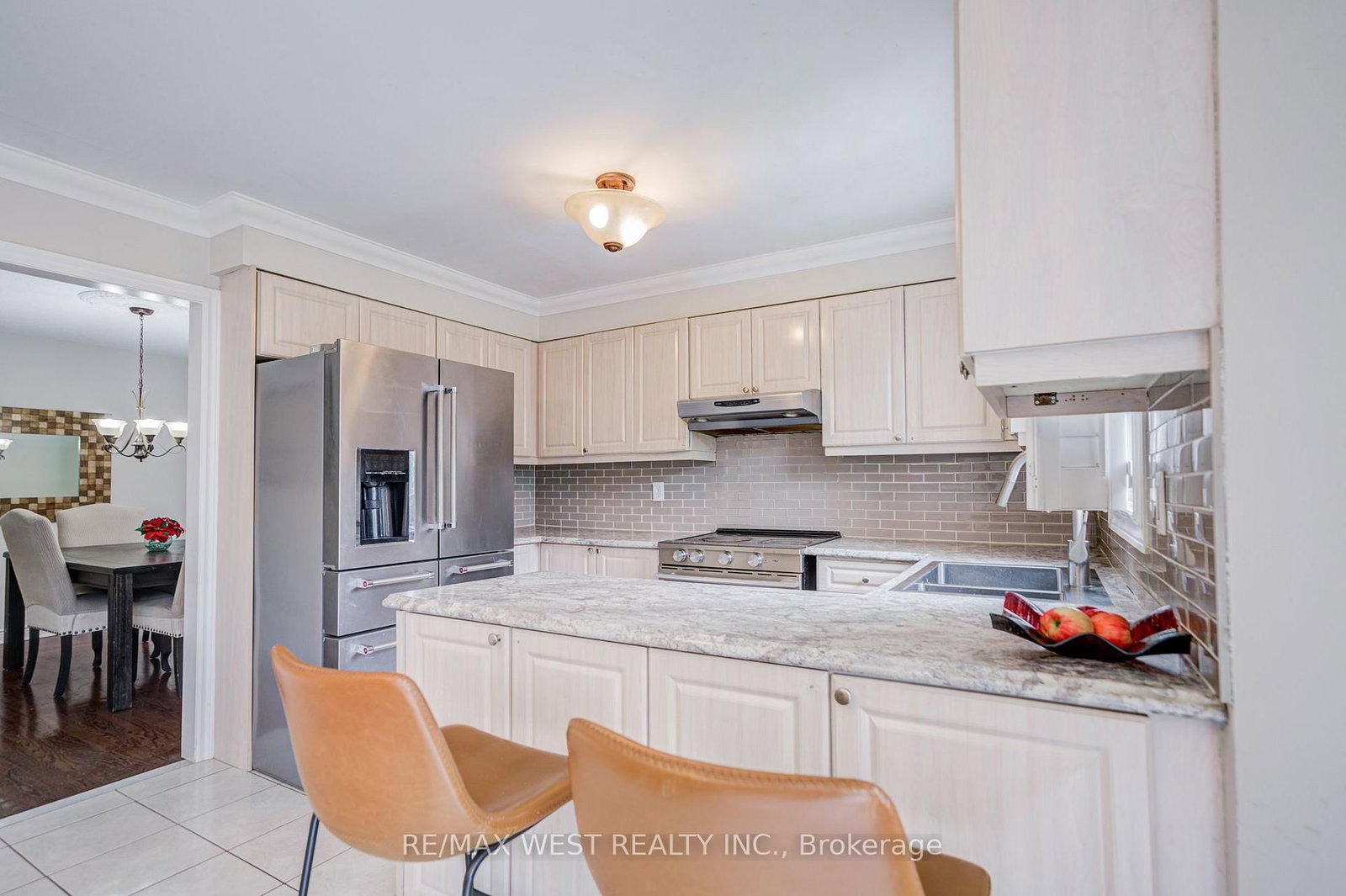 8 Ballycastle Crescent • Brampton, ON photo 20