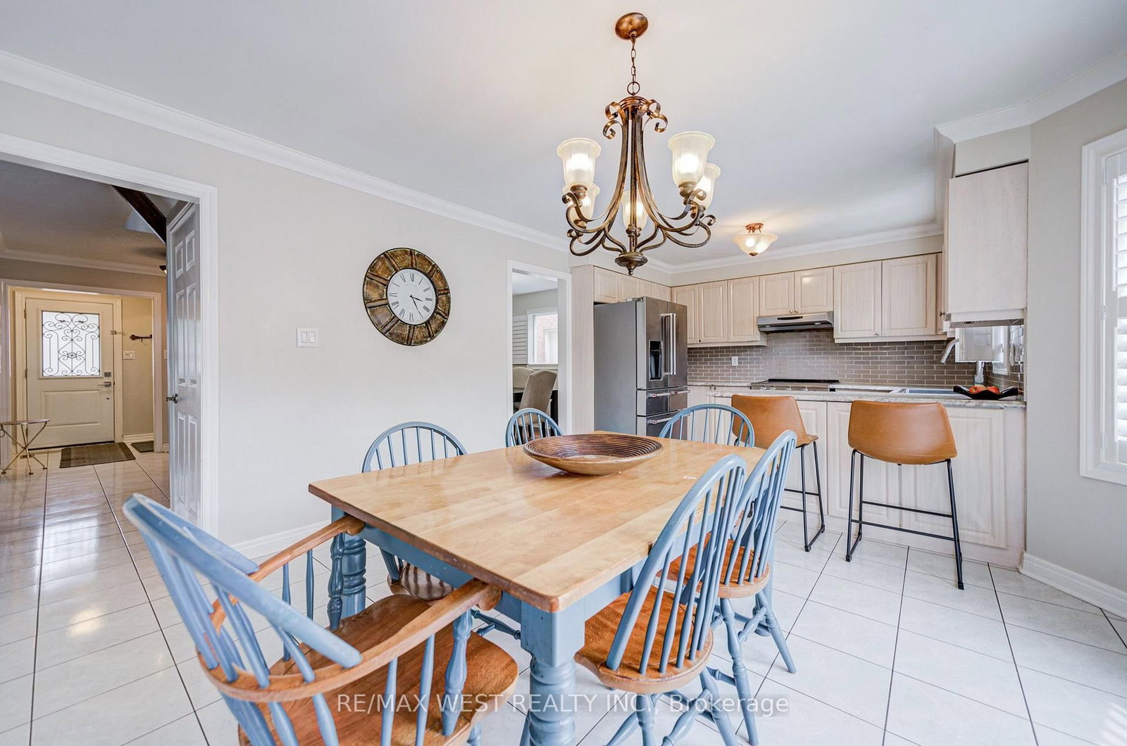 8 Ballycastle Crescent • Brampton, ON photo 22